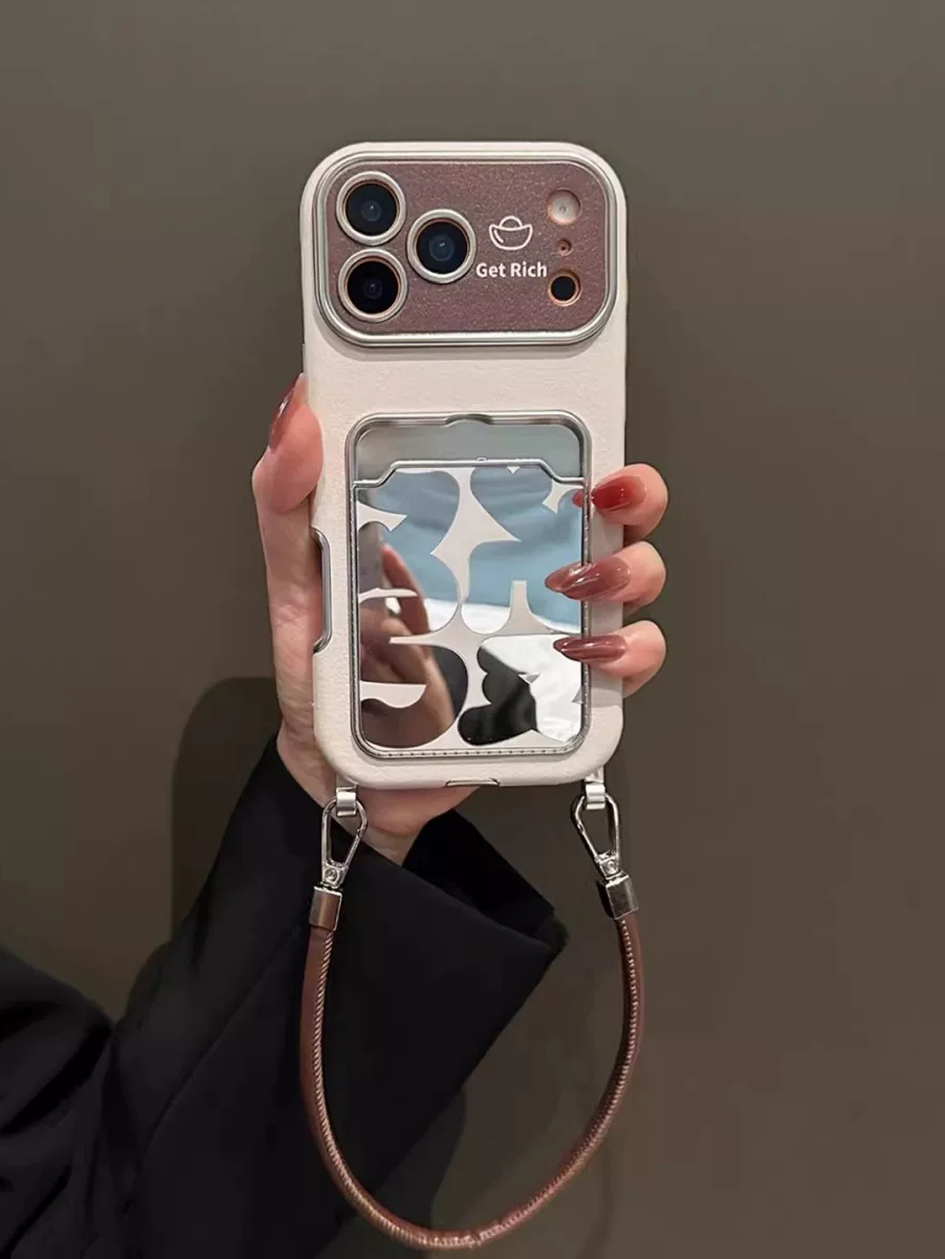 Luxury Leather Mirror Card Hol - Quirky Phone Accessories 评论和价格