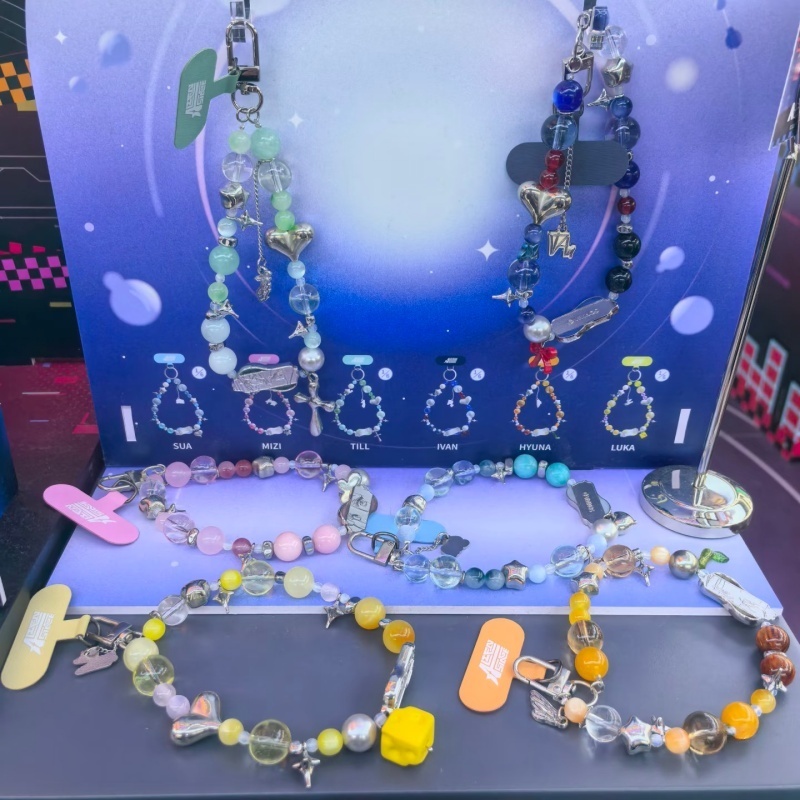 Manyu Official Licensed Alien  - Phone Accessories Blind Box 评论和价格